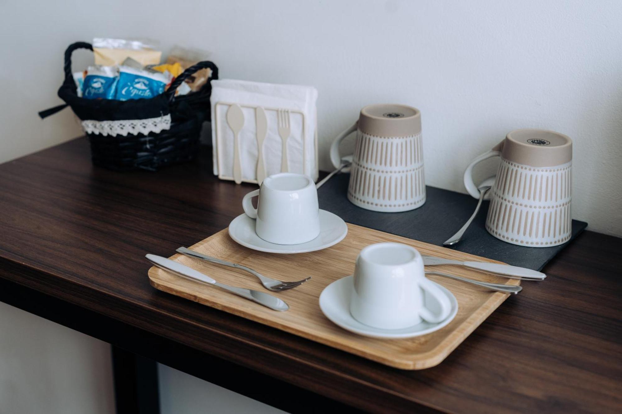 カーゼ・ヌオーヴェ Sleep & Fly Malpensa Bed & Breakfast エクステリア 写真