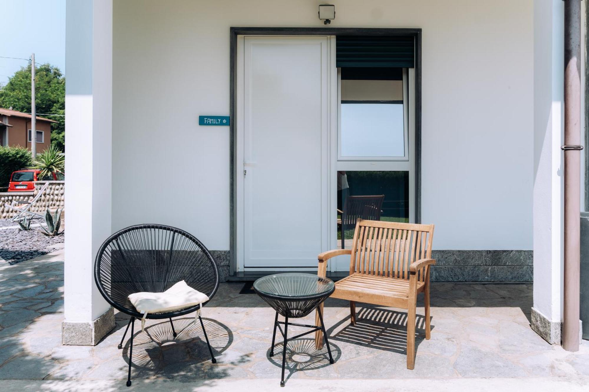 カーゼ・ヌオーヴェ Sleep & Fly Malpensa Bed & Breakfast エクステリア 写真