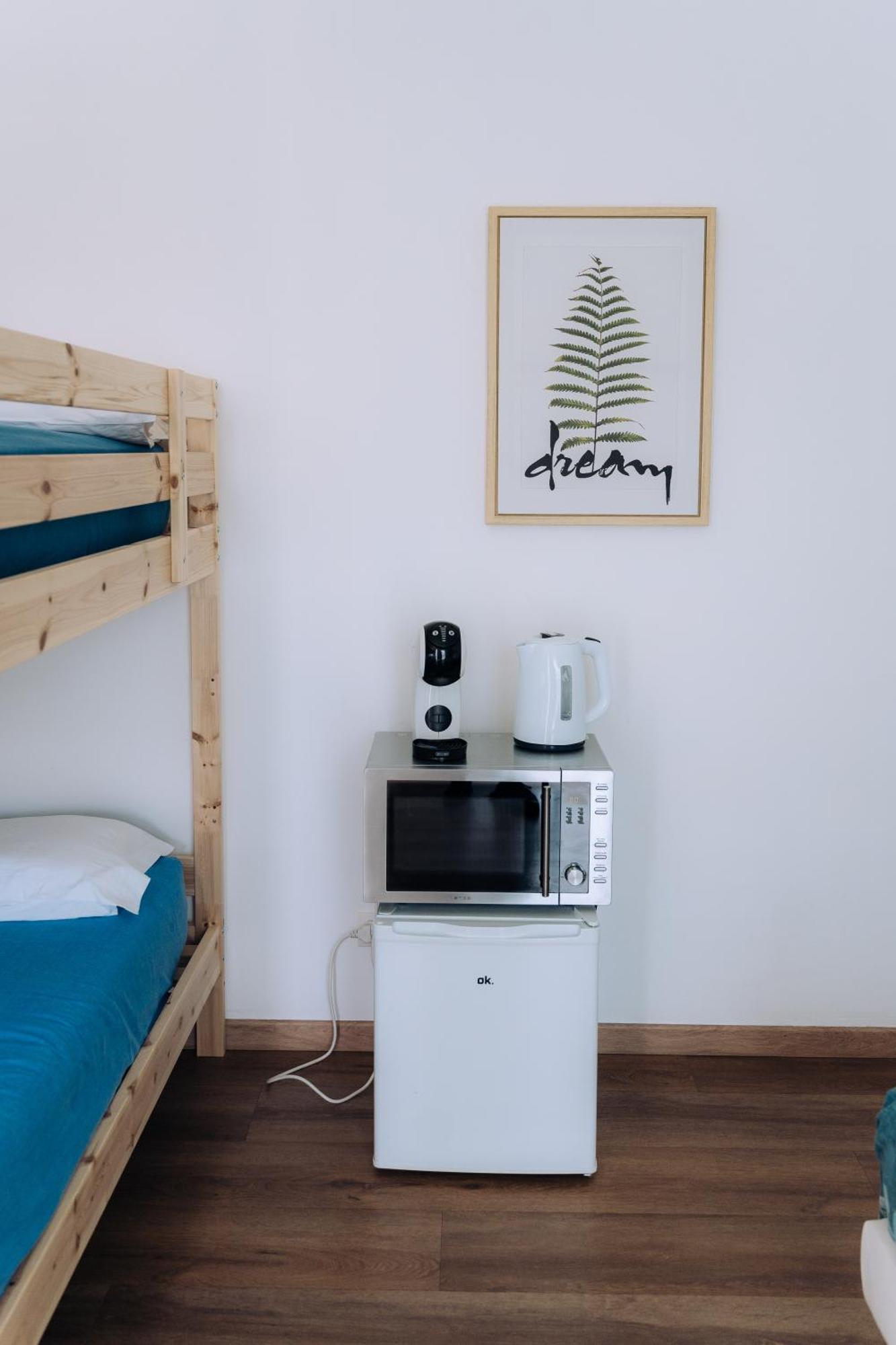 カーゼ・ヌオーヴェ Sleep & Fly Malpensa Bed & Breakfast エクステリア 写真