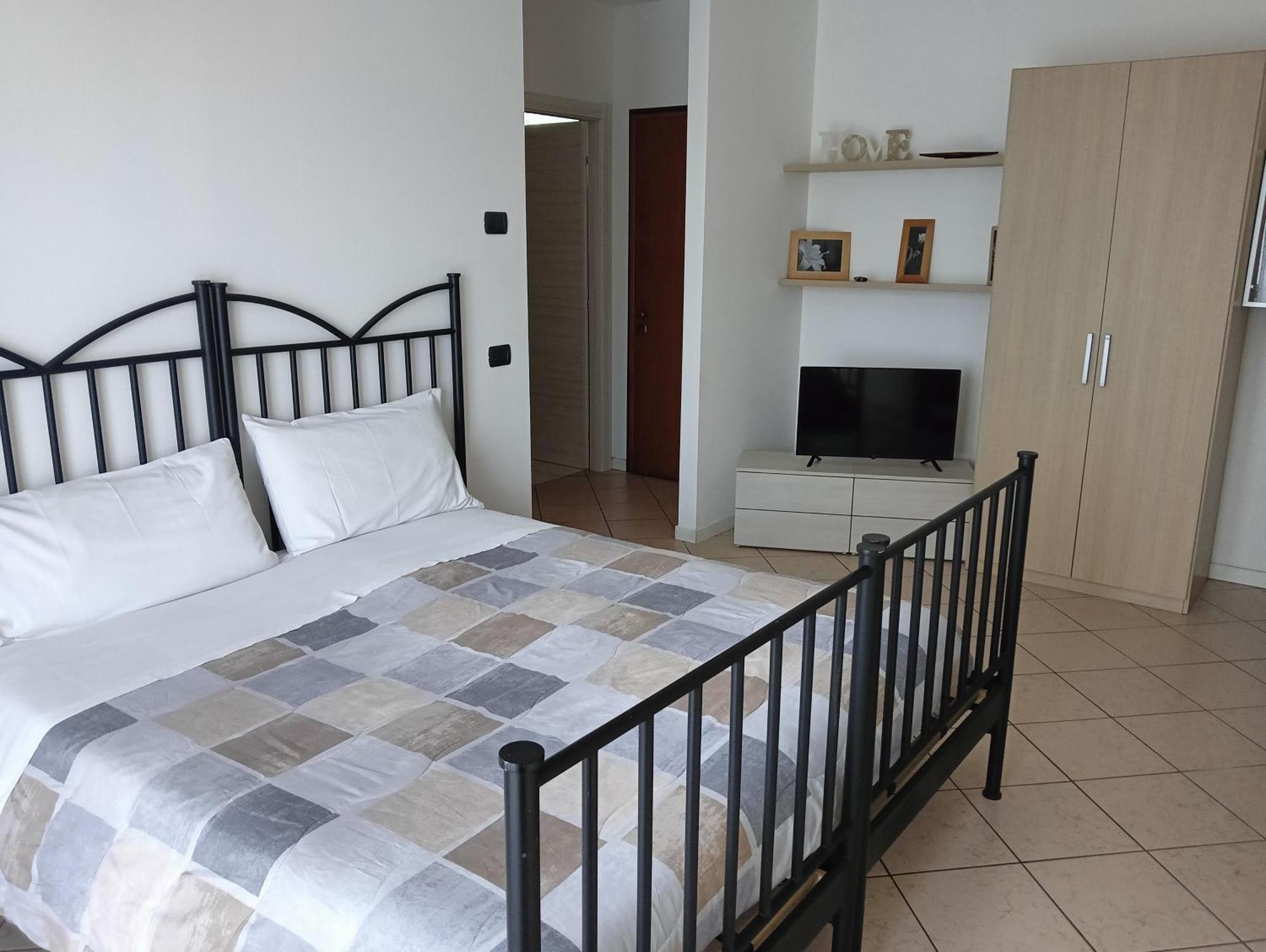 カーゼ・ヌオーヴェ Sleep & Fly Malpensa Bed & Breakfast エクステリア 写真